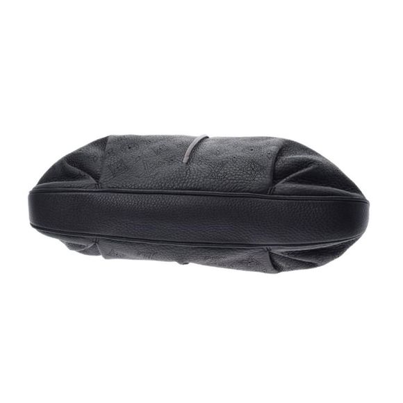 Louis Vuitton Monogram Mahina Selene MM Black Mahina Leather Shoulder Bag - Picture 5 of 9